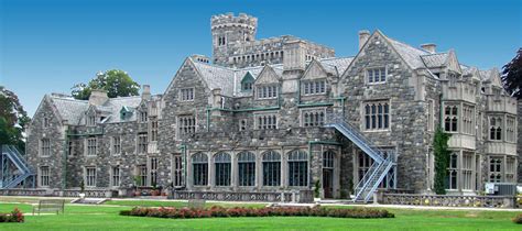 sands point mansion|what is a sandpoint well.